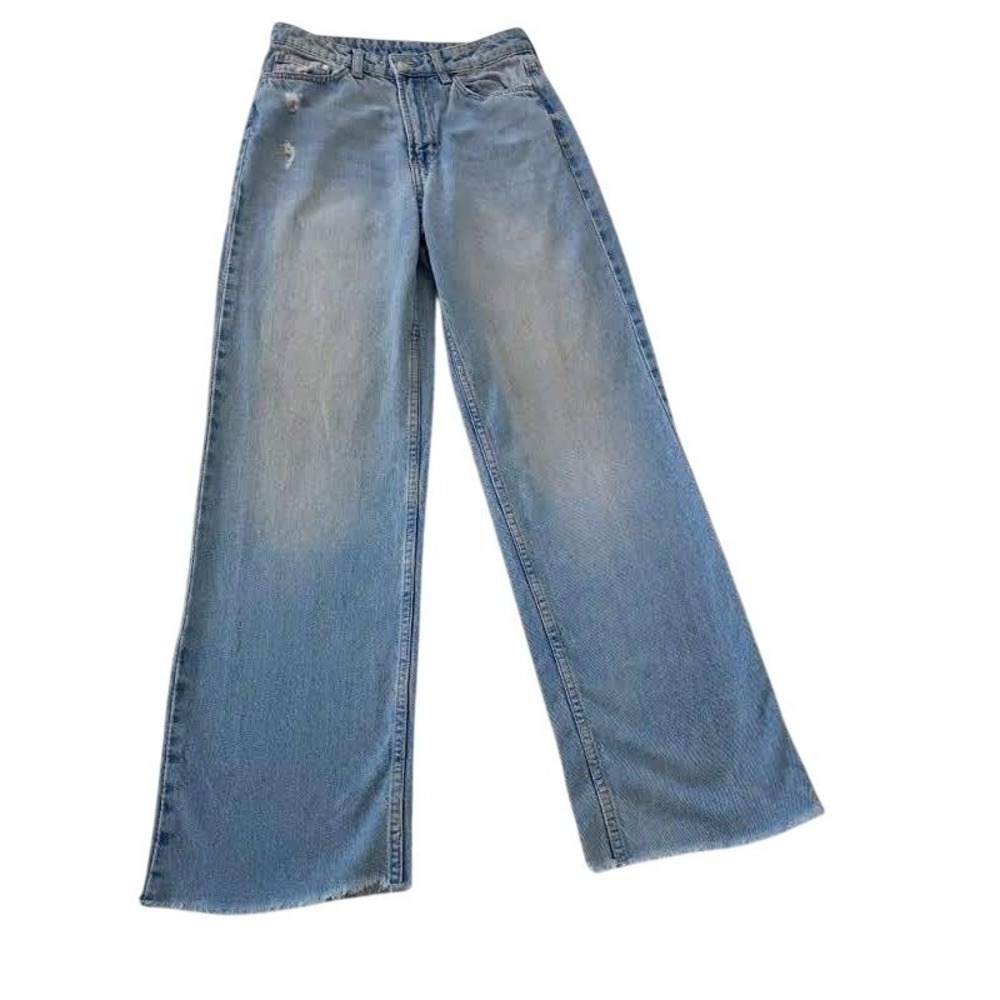 &Denim H&M Wide Leg‎ Ultra High Waist Jeans 4/26x31 Light Wash Distressed Blue